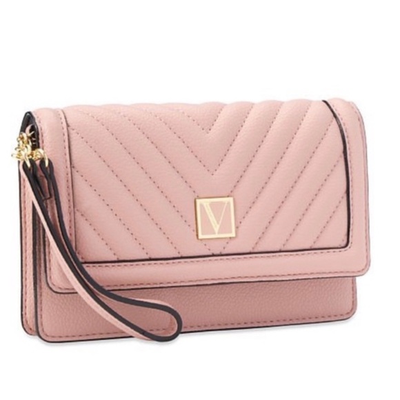 Victoria's Secret Handbags - Victoria Secret Pink Chevron Quilted Wristlet Clutch